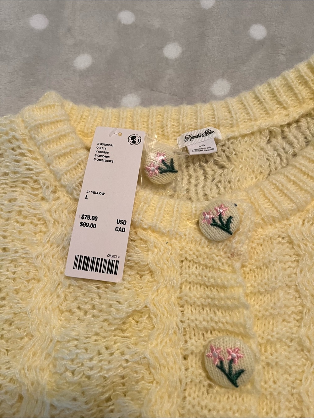 Kimchi Blue Maye Floral Button Short Sleeve Cardigan from Urban Outfitters - Picture 5 of 5